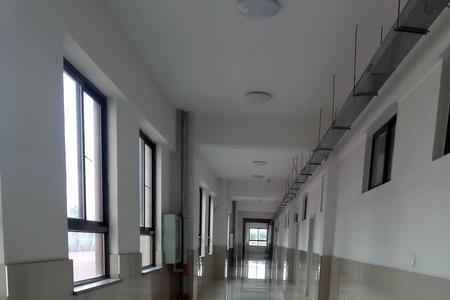 北方教学楼为什么没有露天走廊