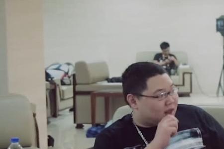 pdd有两个人吗