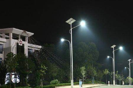 路灯一般采用什么灯具