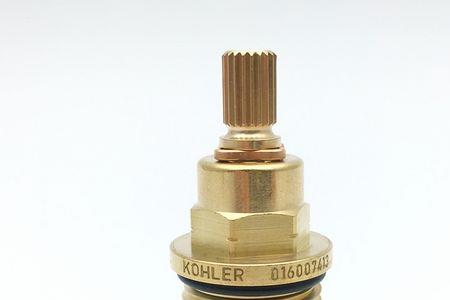 科勒水箱调节阀怎么调节水位