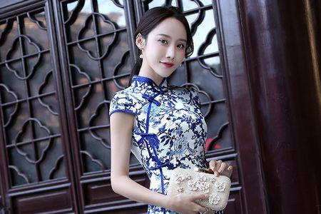 青花瓷女号值得入手吗