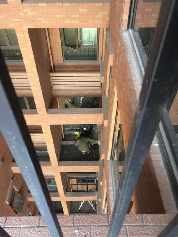 上海天井违建多少年后不予拆除