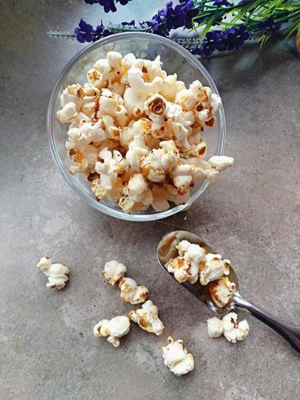 制作爆米花英语作文