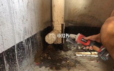怎样修补厨房排水管检修口