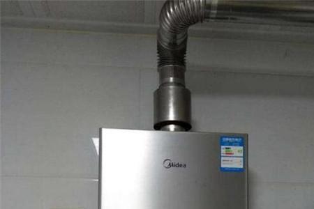 燃气热水器顶上的管子是什么