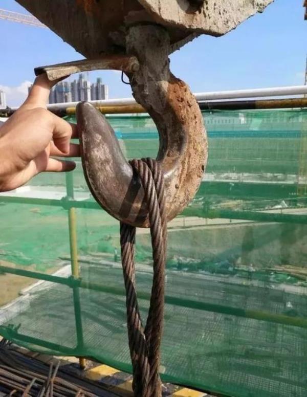 塔吊钢丝绳被大火烧过可以用吗