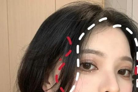 为什么两边刘海弯度不一样