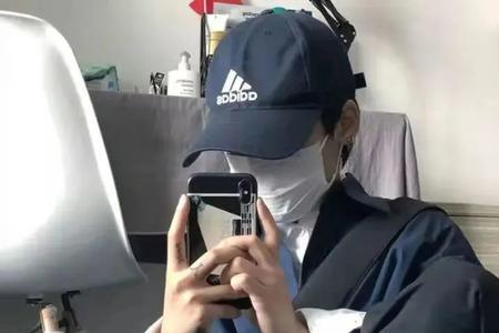 戴口罩都能认出你的男生