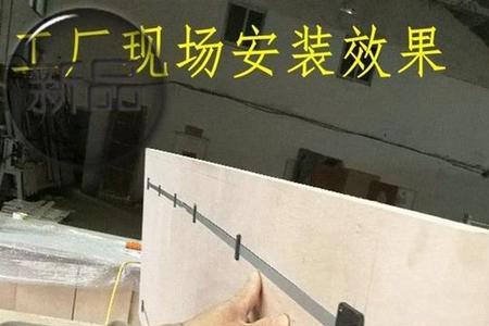 衣柜门用拉直器好还是用密度板