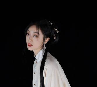 薄雪念bo还是念bao
