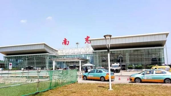 南充高坪机场航班时刻表