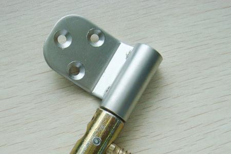 木门螺丝怎么拧