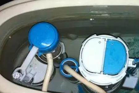 马桶有漏水声一会就自动上水