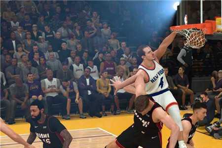 nba2k23手机版怎么翻身跳投