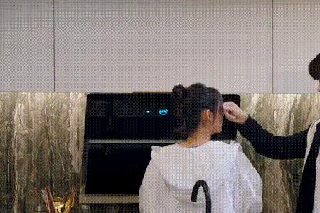 主角是顾暮泽和俞宁的小说
