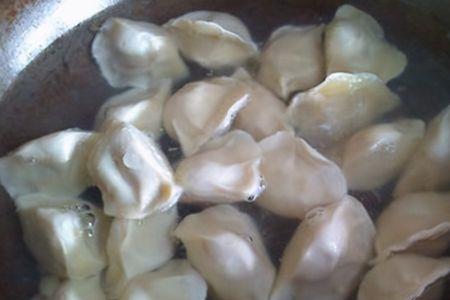 冻饺子煮法水还是冷水下锅