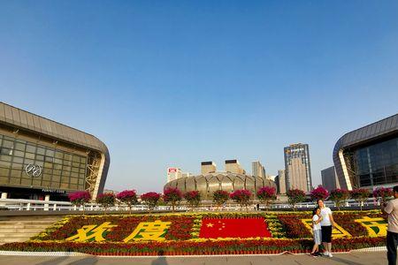 济南西市场国庆正常营业吗