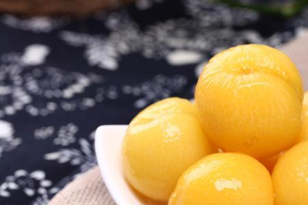 李子可以带皮做罐头吗