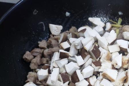 川味羊肉臊子的做法
