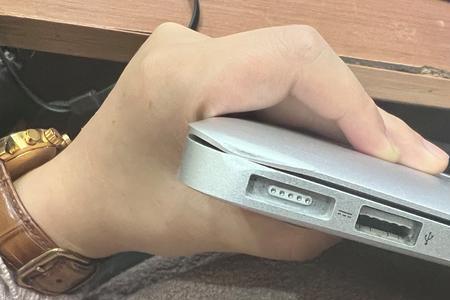 macbookaira1466装哪个版本系统