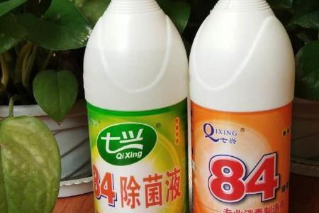 喷到门上的白色消毒液咋除掉