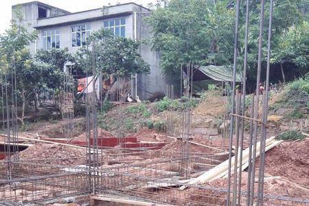三层自建房满堂红地基要多厚