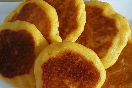 玉米饼熟冻还是生冻好吃
