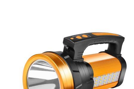 户外探照灯疝气光源和led区别