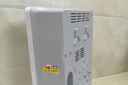 家用壁挂直饮机脏了怎么清洗