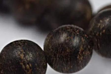 沉水级沉香鉴别方法