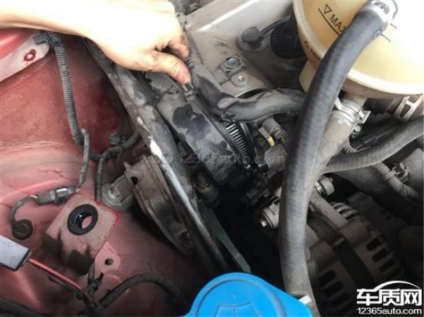 奇瑞瑞虎5冷热风电机怎么拆