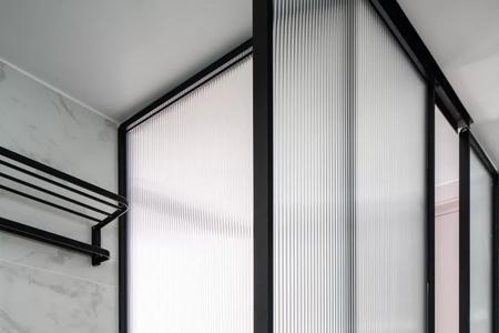 卧室门用灰玻璃还是长虹玻璃