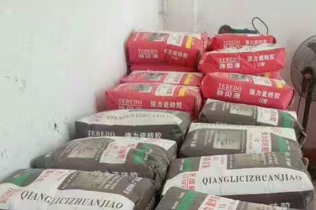 地砖胶2毫米厚能粘稳吗