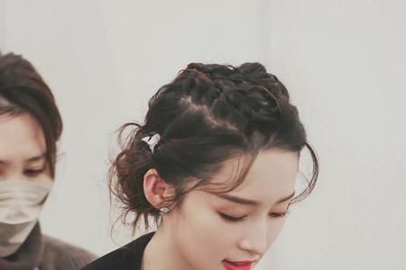 2018春晚有李沁吗