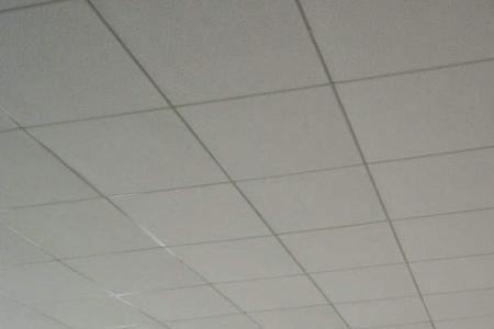 矿棉板吊顶灯具间距