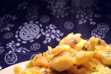 虾滑炒蛋的家常做法