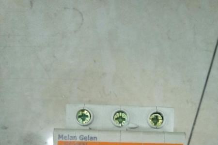 三根火线一个零线如何接空开