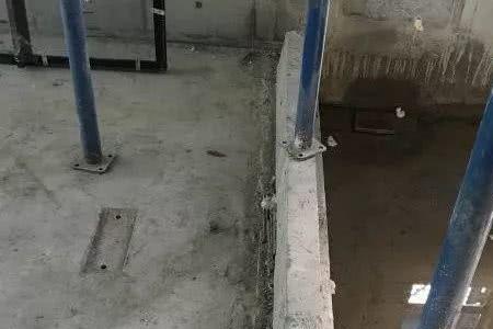 水沟模板定位架快速做法