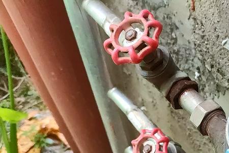 水表里放铁丝会怎样