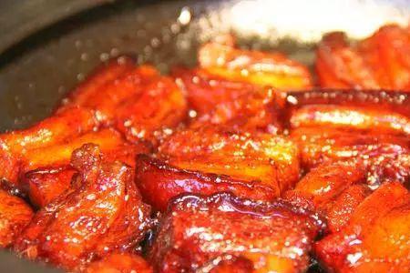 红烧肉烧鱼头做法