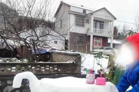 冬天雪盖三层被的下一句