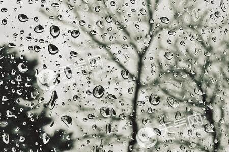 雨细穿梅坞是什么季节