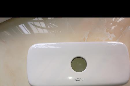 马桶水箱盖碎了能买到吗