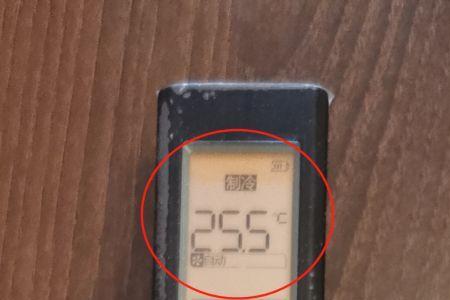万能空调遥控器温度一直是26度