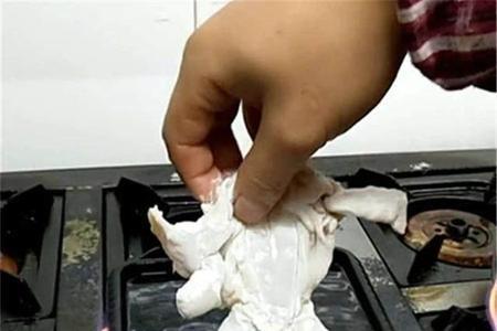 青蛙要剥皮吗