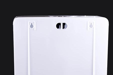 怎样调节壁挂式冲水箱的冲水量