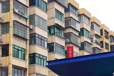 海珠区江泰路地铁站正常运行吗