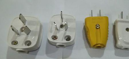 三脚插头怎么只有两根电线