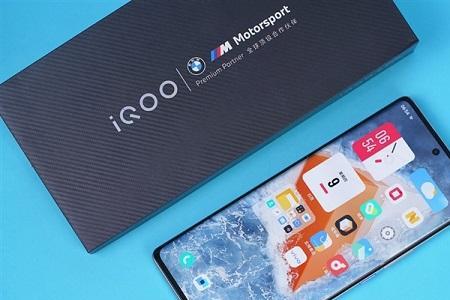iqoo9PRO屏幕总成官方报价