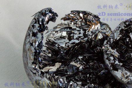 什么化学药品能让石头裂缝